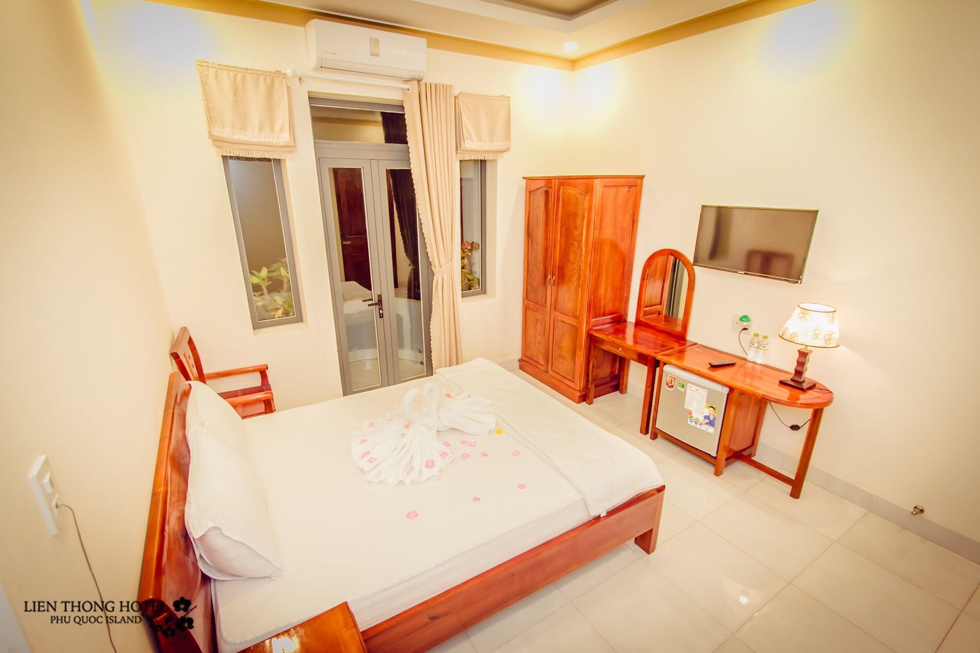 Lien Thong Hotel Дуонг-Донг Экстерьер фото