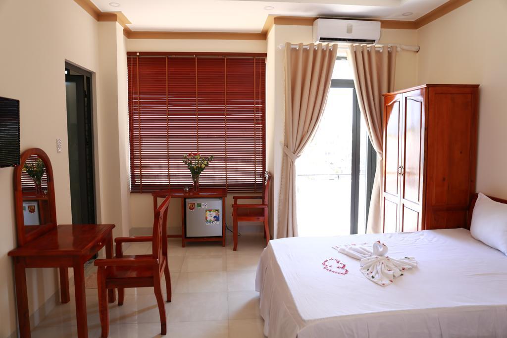 Lien Thong Hotel Дуонг-Донг Экстерьер фото