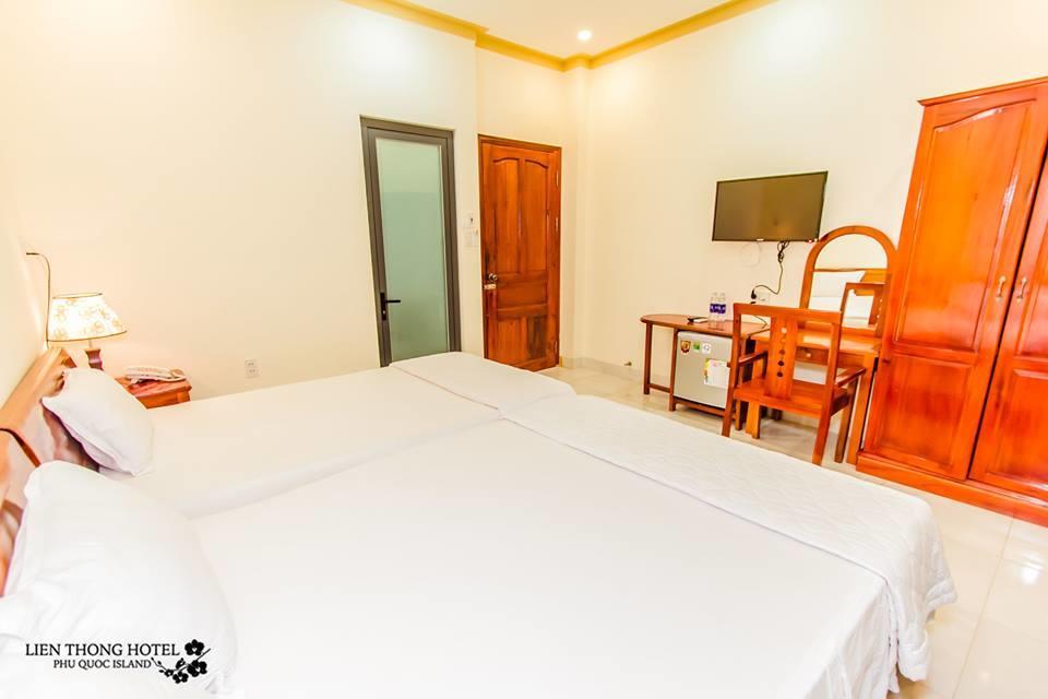 Lien Thong Hotel Дуонг-Донг Экстерьер фото