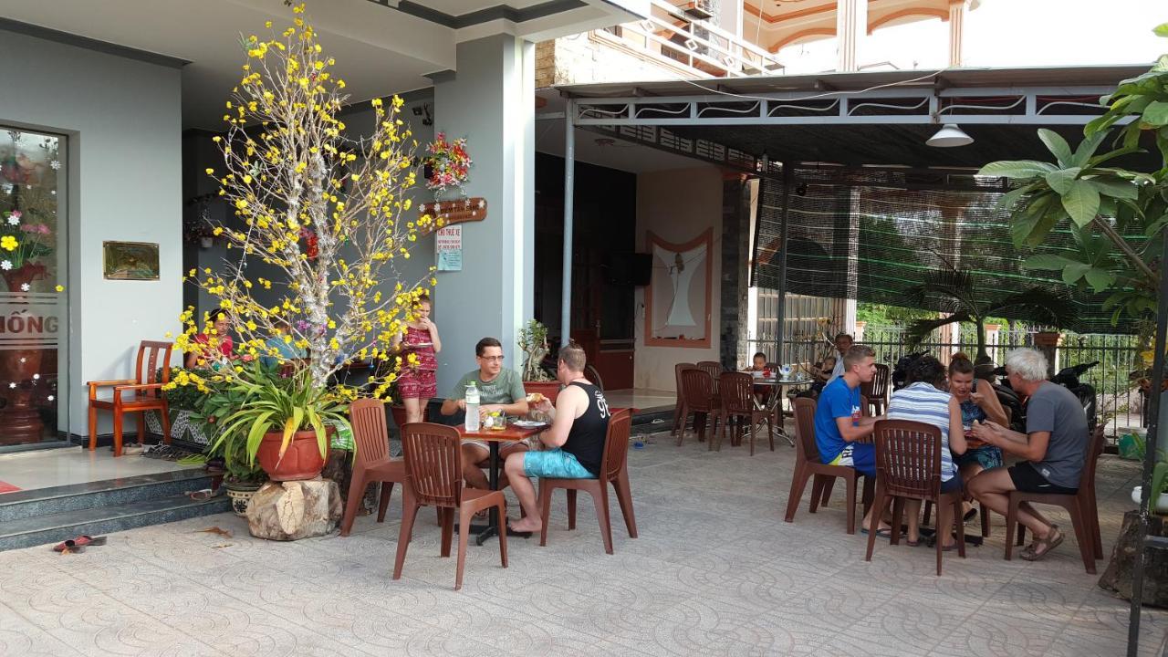 Lien Thong Hotel Дуонг-Донг Экстерьер фото